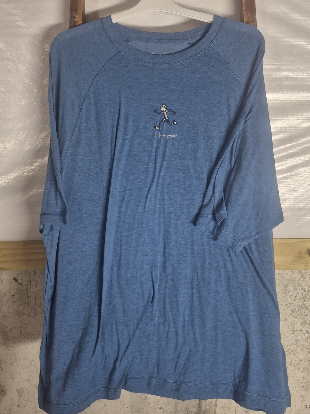 Life Is Good Men's Light Blue Raglan Graphic Tee